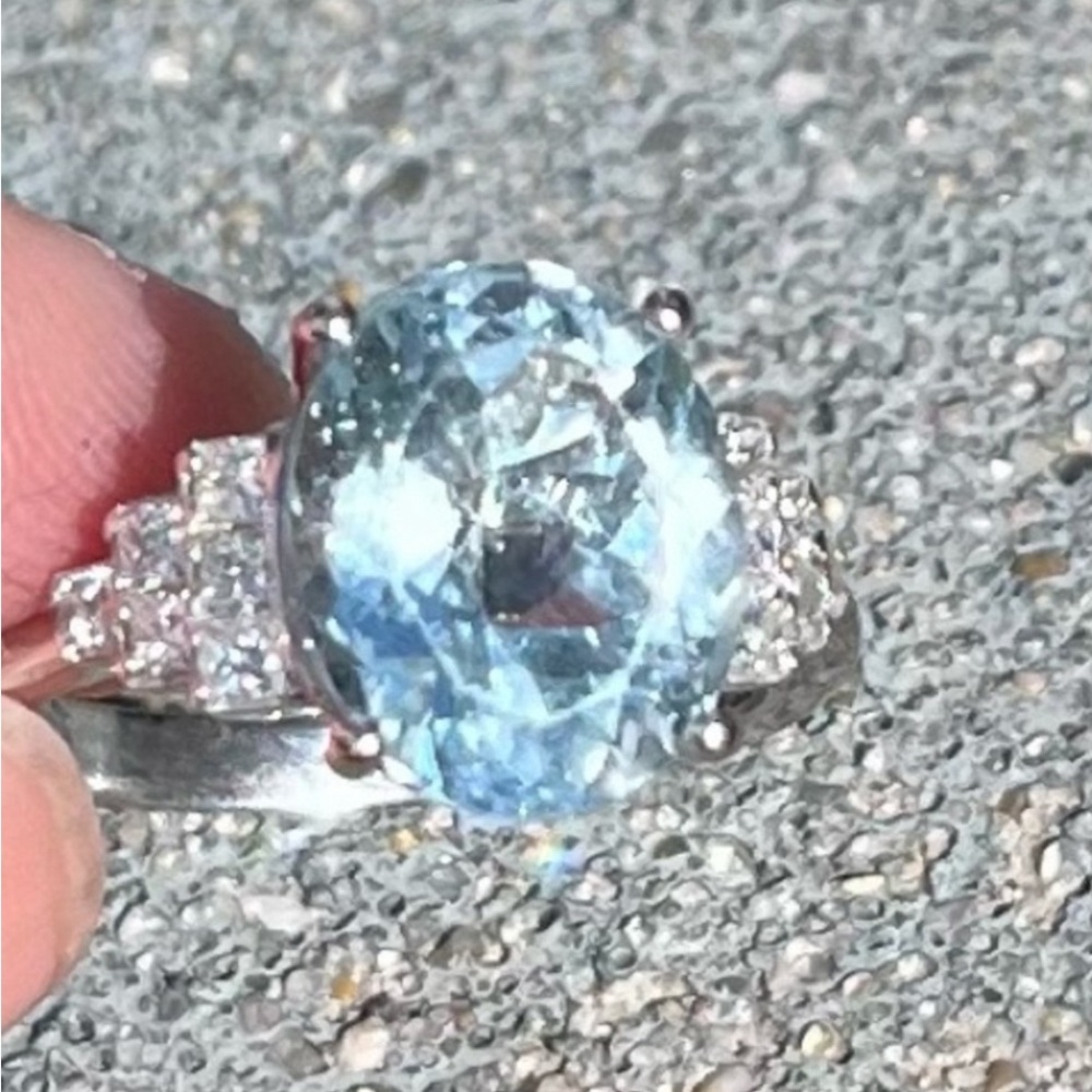 SOLD Effy Aquamarine & Diamond Ring 14kt WG MSRP $3,750 with Effy Certificate - Picture 5 of 16